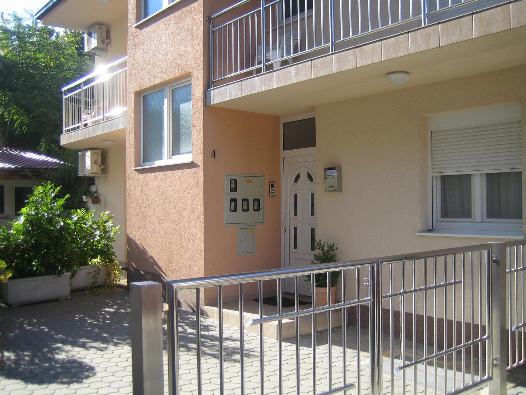 Apartman Mona Mostar Exteriér fotografie