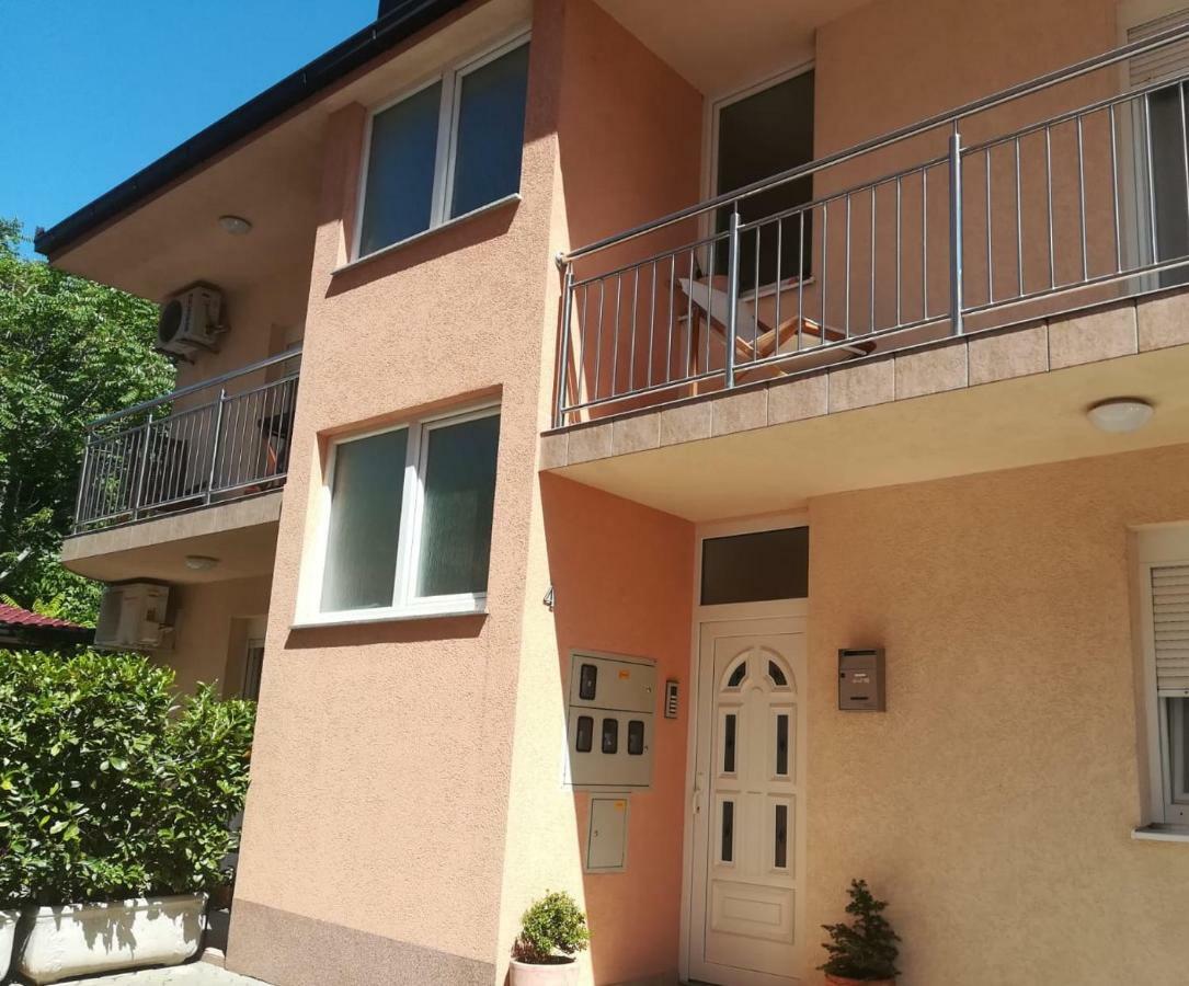 Apartman Mona Mostar Exteriér fotografie